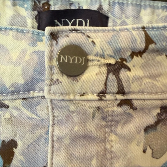 NYDJ Briella 10 Inch Shorts Lift Tuck Technology Briella Stretch - Picture 2 of 10